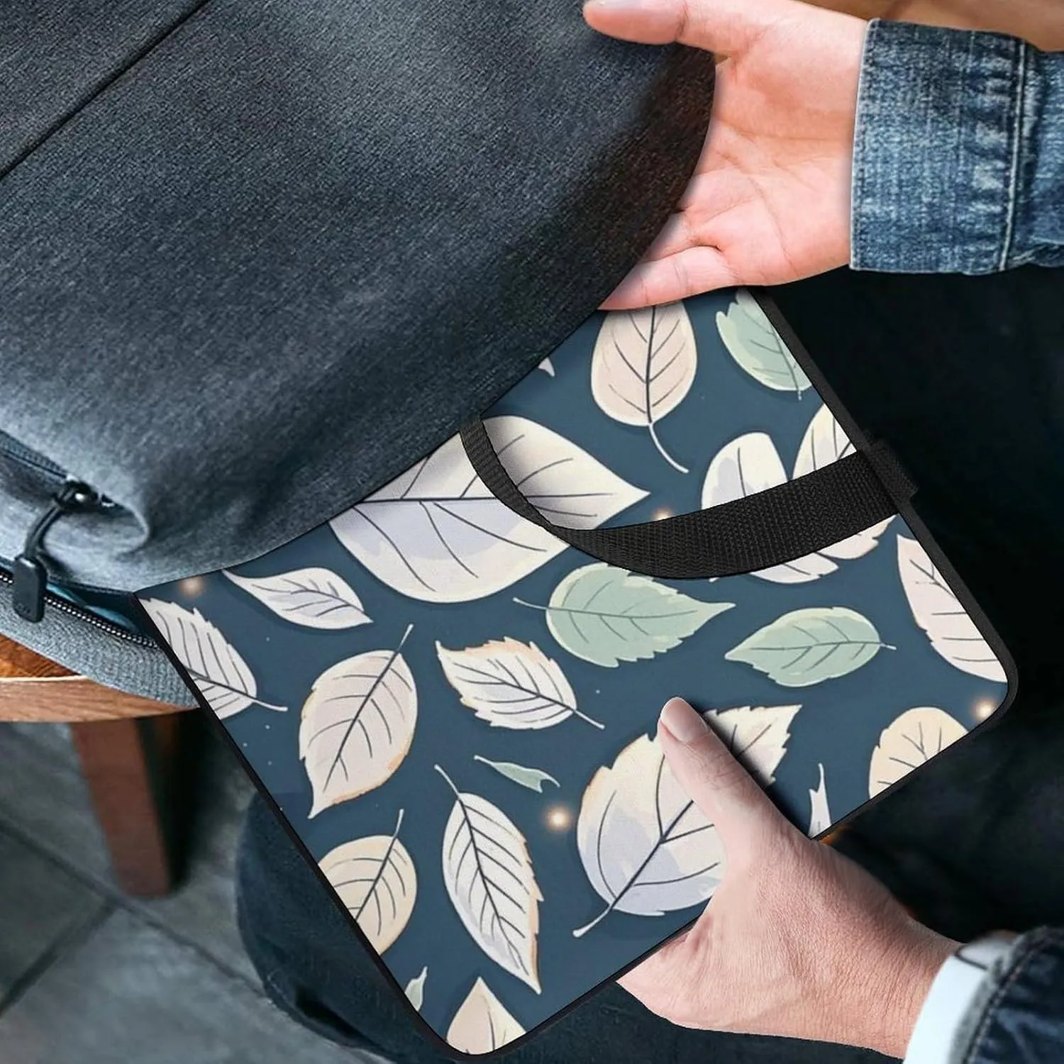 Laptop Sleeve with Handle White Leaf Pattern Laptop Sleeve Bag Ultra-Thin Computer Bag Cover for 12-17 Inch
