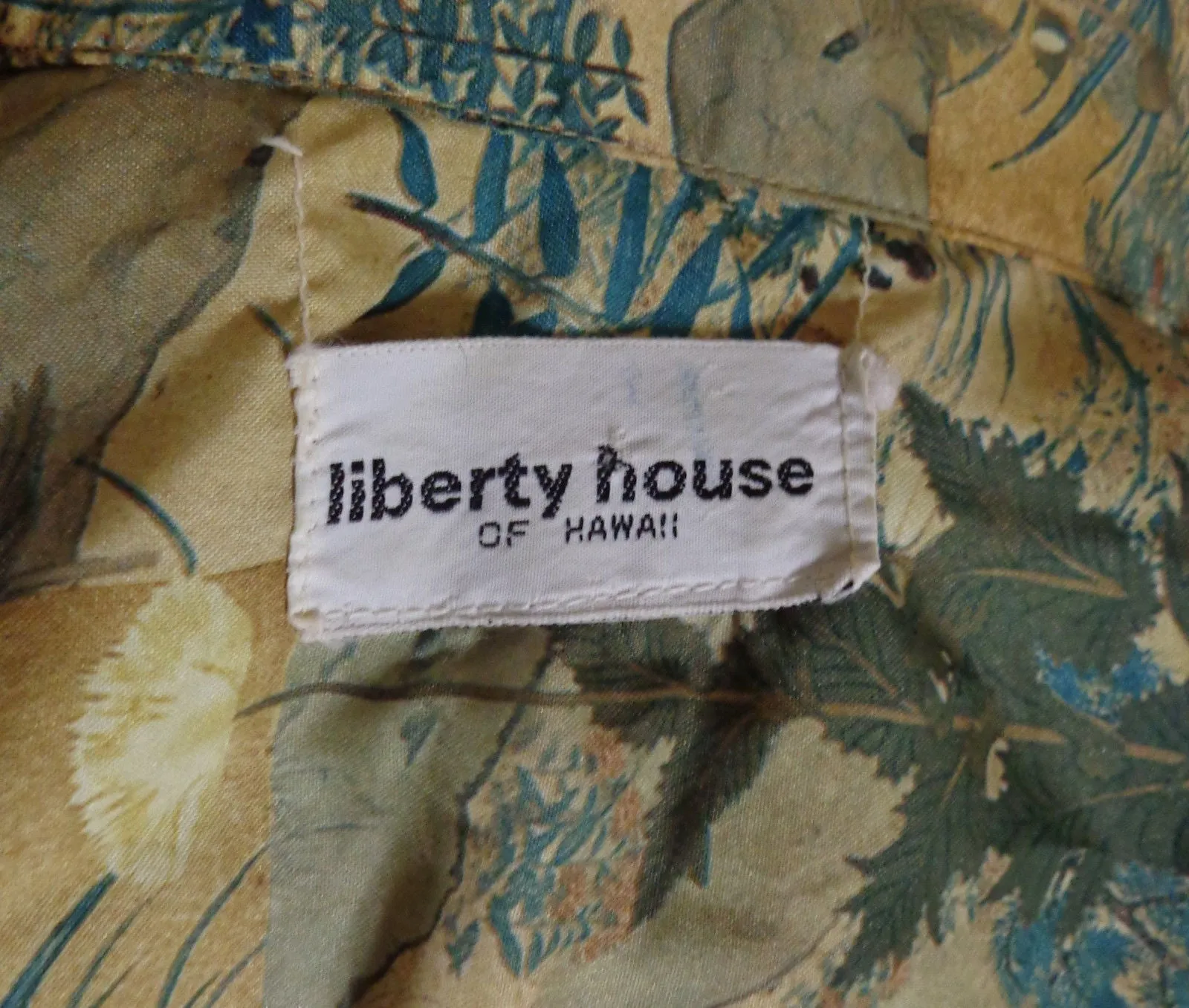 Vintage 70s Liberty House Asian Floral Print Hawaiian Shirt - 48